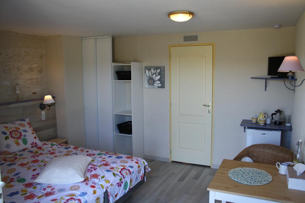 La Perle Du Lot Bed & Breakfast Castelnau-Montratier Phòng bức ảnh