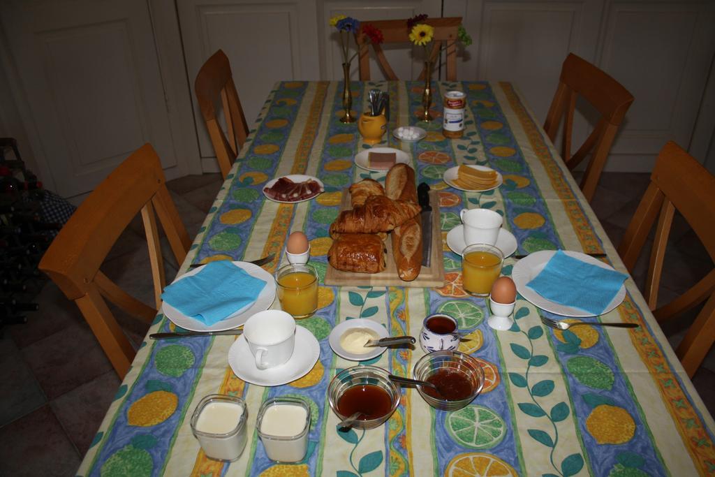 La Perle Du Lot Bed & Breakfast Castelnau-Montratier Ngoại thất bức ảnh